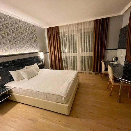 Fergana Übersee Hotel Bremerhaven Buitenkant foto